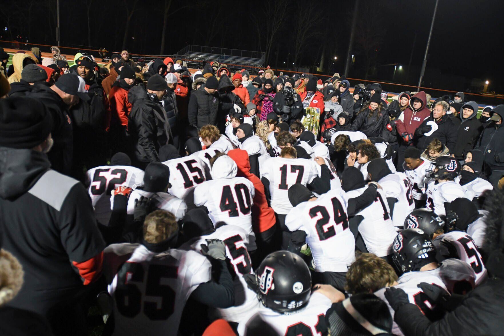 112022-dec-spt-st-teresa-football-gallery_14.JPG